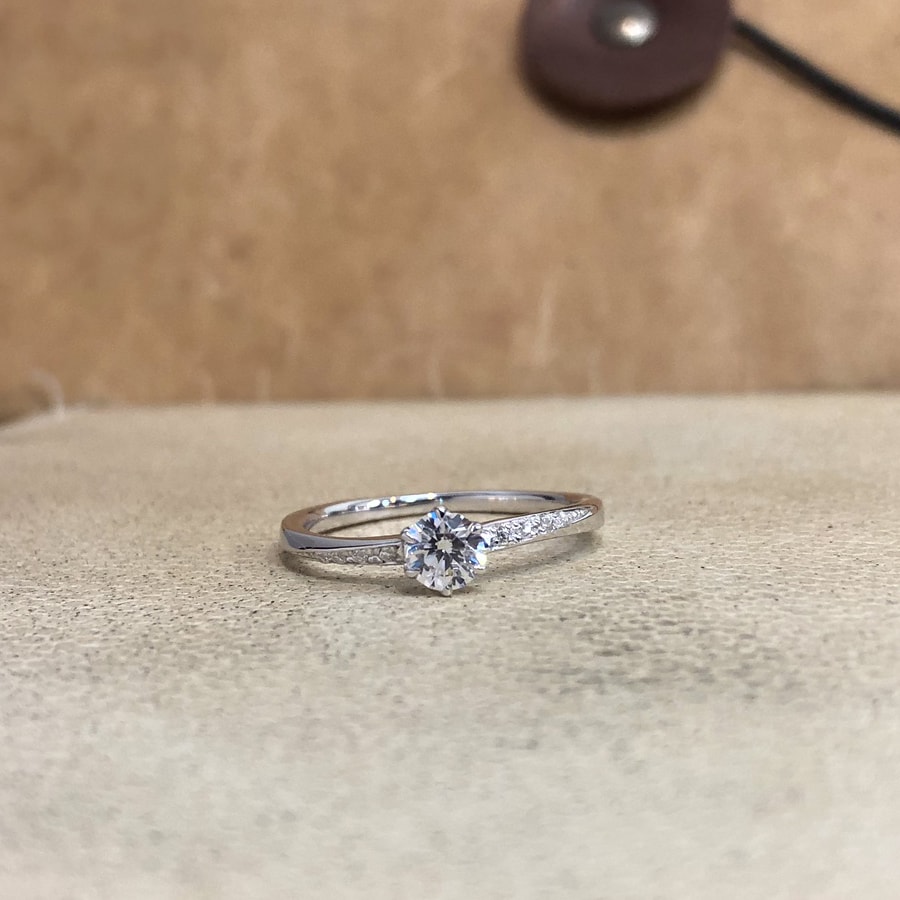 【婚約指輪】blanche（ブランシュ） 0.2ct ダイヤモンドの写真
