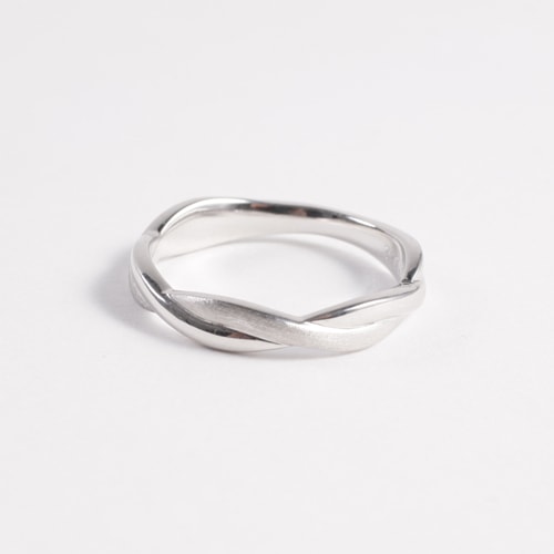 指輪イメージ「【結婚指輪】Spirale（シュピラーレ）　男性用単品」